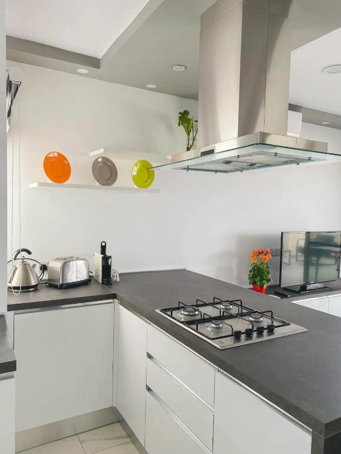 The Blue Mill Penthouse With Beautiful Views Apartment Naxxar Exterior photo